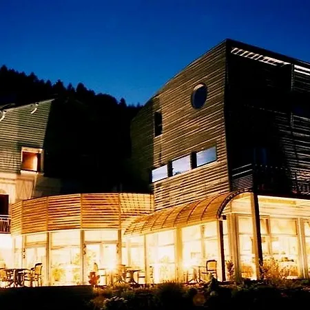 Logis Les Sapins Hotel