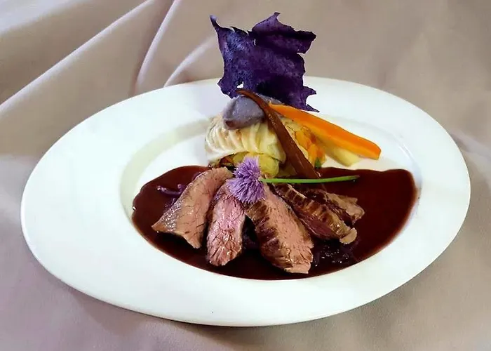 Logis Les Sapins 2* Le Menil